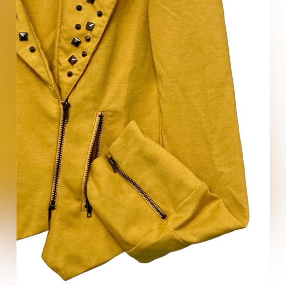 Mustard Yellow Jacket With Silver Studs Sz L - Picture 9 of 12